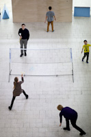 Boisko do gry w badmintona na Skwerze w Pawilonie. Fot. Bartosz Stawiarski 